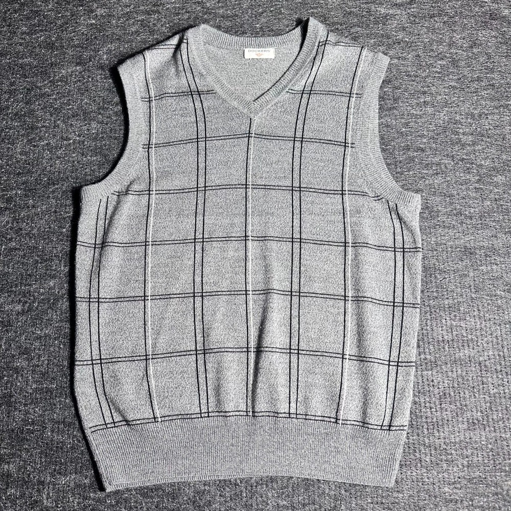 Dockers Mens V-Neck Sweater Vest Gray Windowpane Plaid Sleeveless Knit XL (D14)